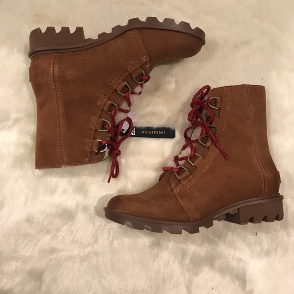 Sorel Phoenix Waterproof Suede Shearling boot - Picture 2 of 12